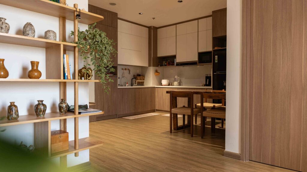 Phòng khách và bếp thông nhau