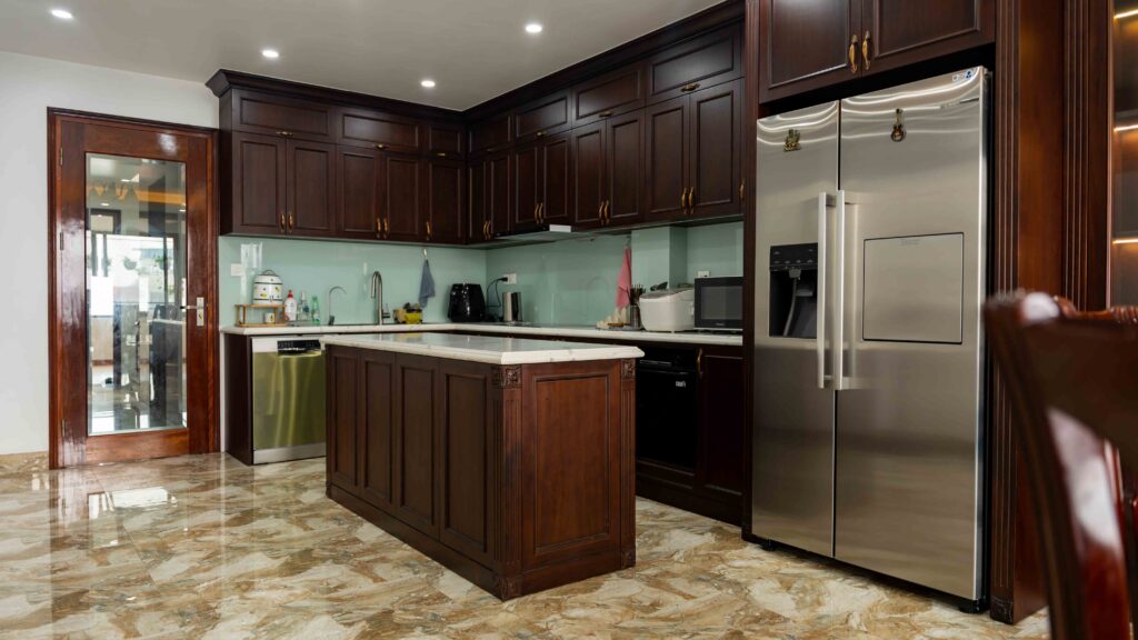 Phòng bếp nhà phố Nguyễn Quang Hy